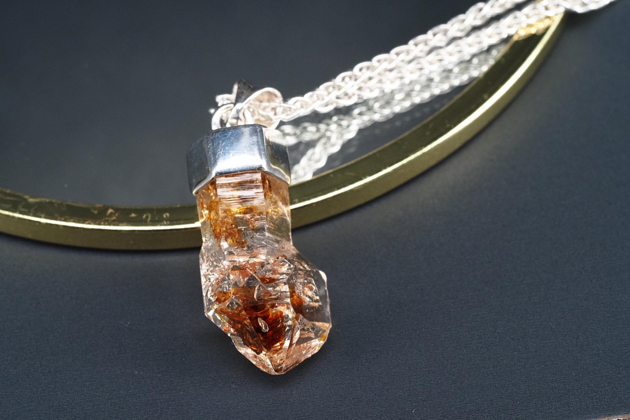 Petroleum Quarz Anhänger 35,5mm Lang Silber UV Kristall