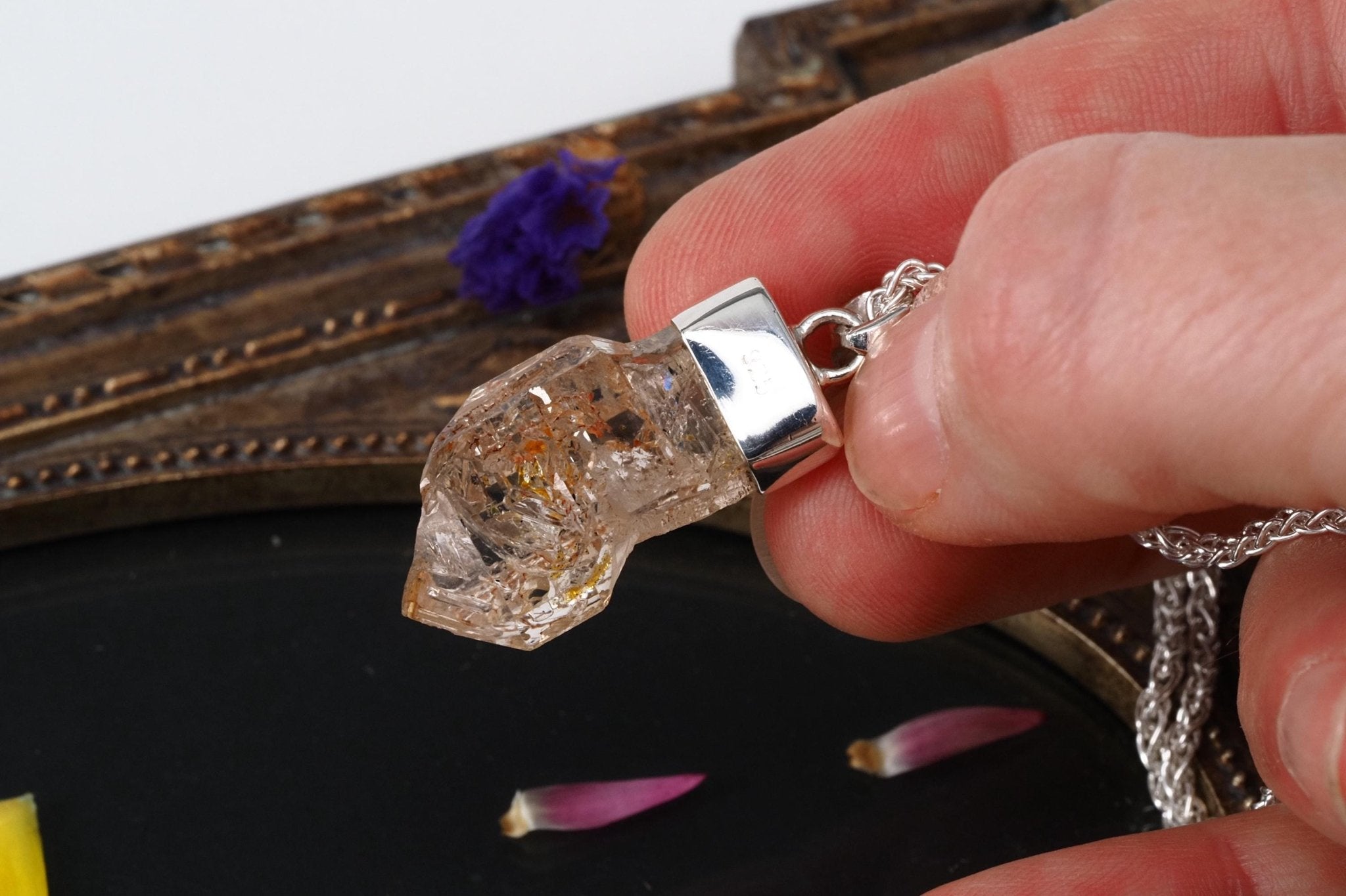 Petroleum Quarz Anhänger 36mm Lang Silber UV Kristall