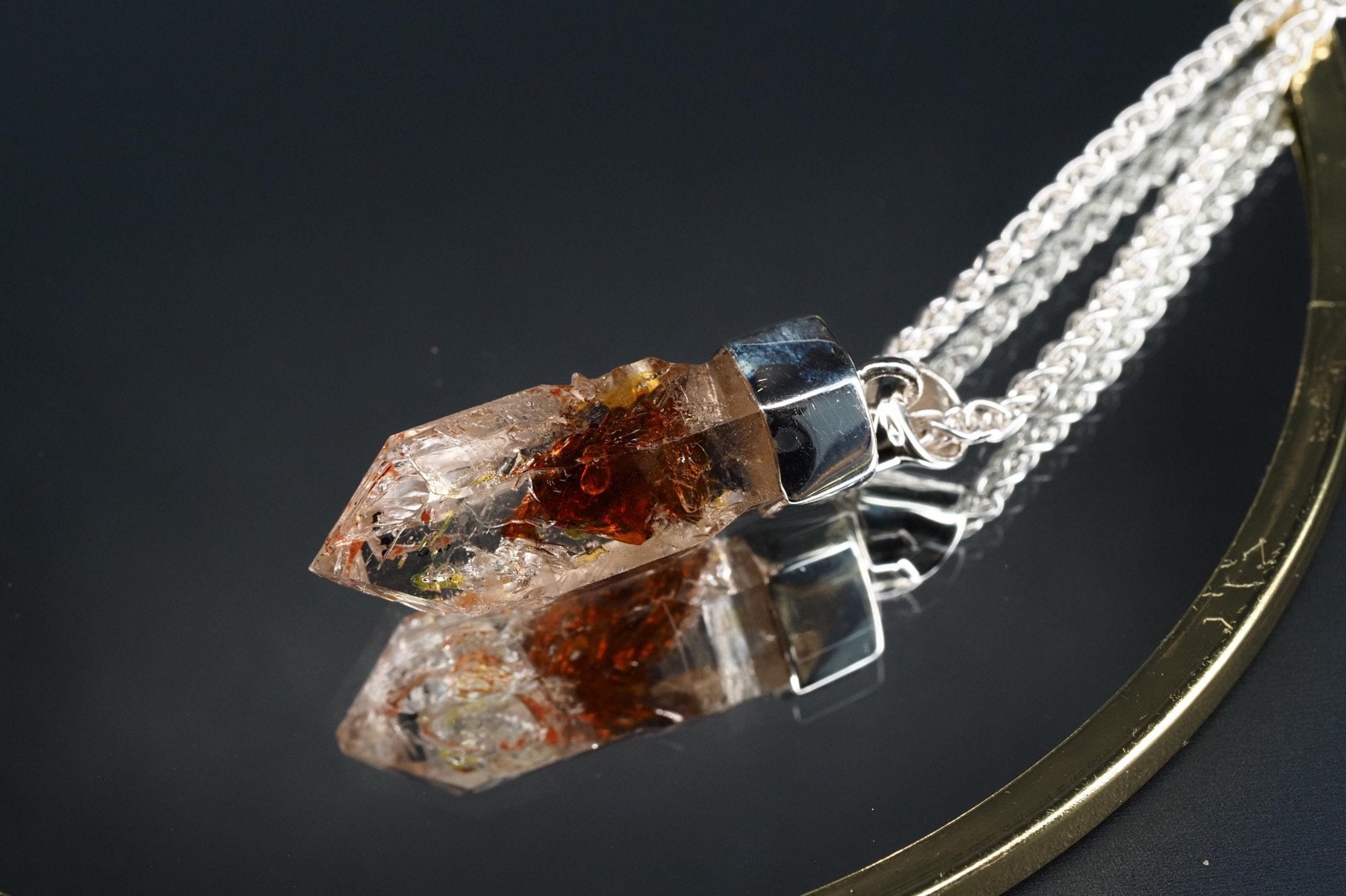 Petroleum Quarz Anhänger 38mm Lang Silber UV Kristall