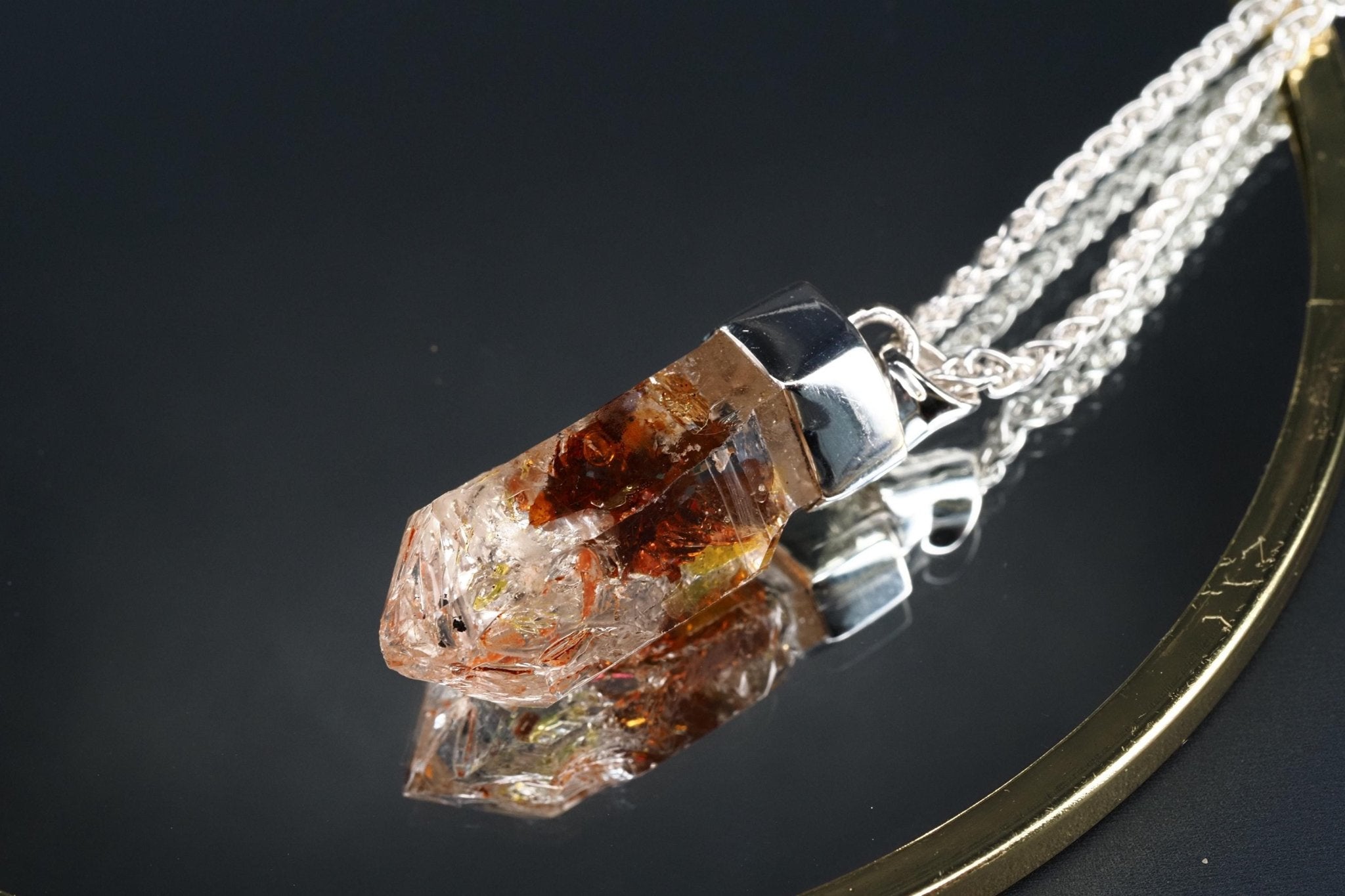 Petroleum Quarz Anhänger 38mm Lang Silber UV Kristall