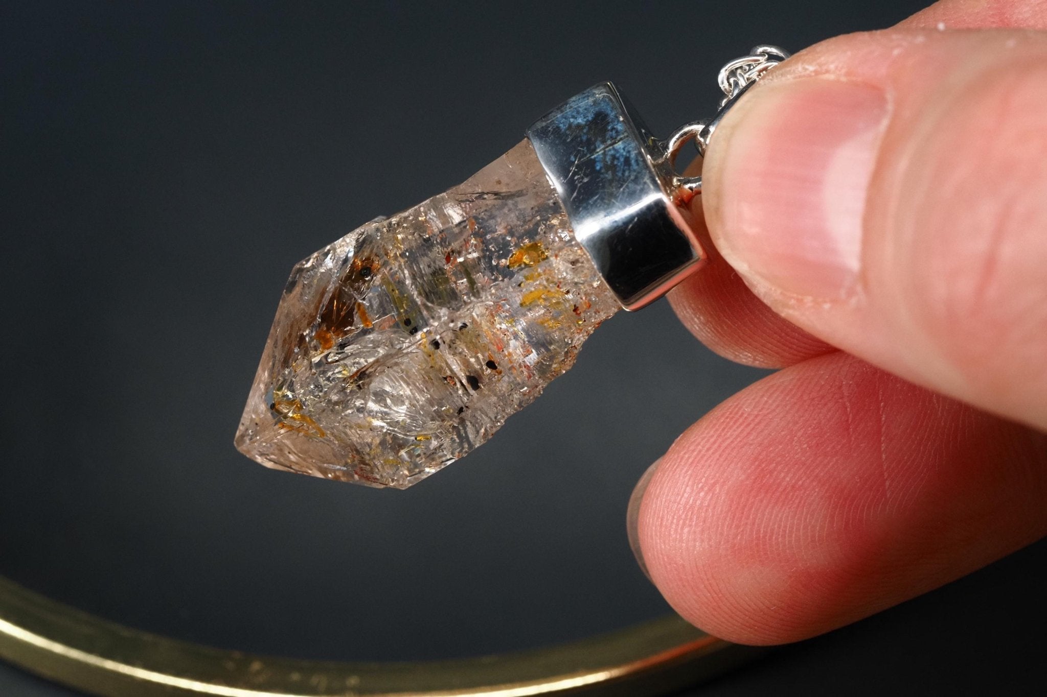 Petroleum Quarz Anhänger 39mm Lang Silber UV Kristall