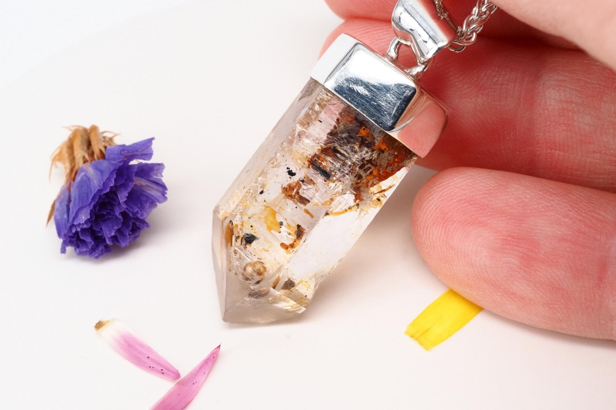 Petroleum Quarz Anhänger 39mm Lang Silber UV Kristall