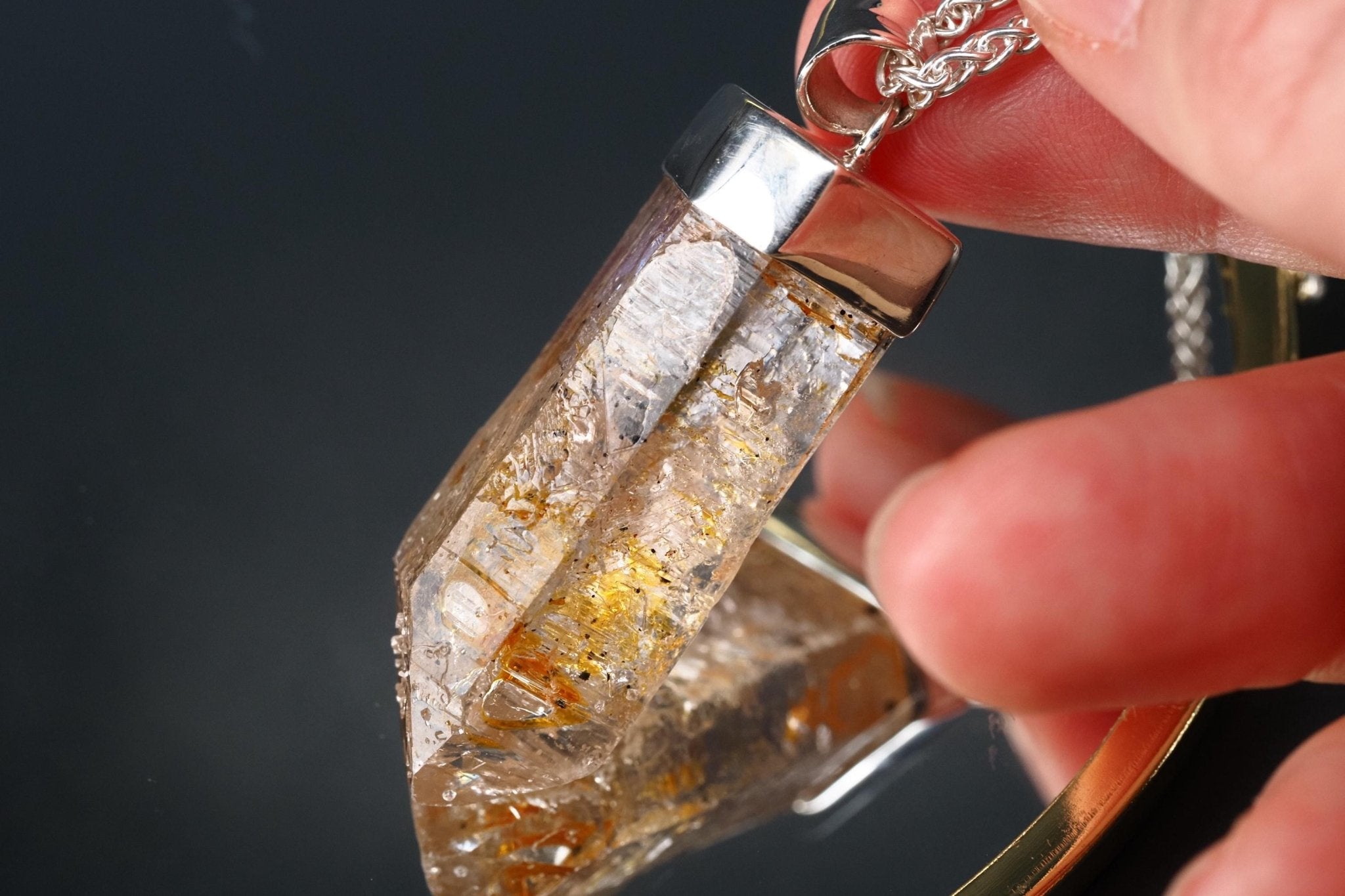 Petroleum Quarz Anhänger 49mm Lang Silber UV Kristall