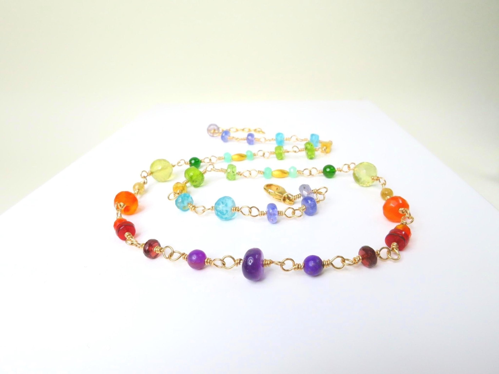 Rosenkranz Kette mit bunten Edelsteinen Gold filled Rosary Halskette AAA Qualität