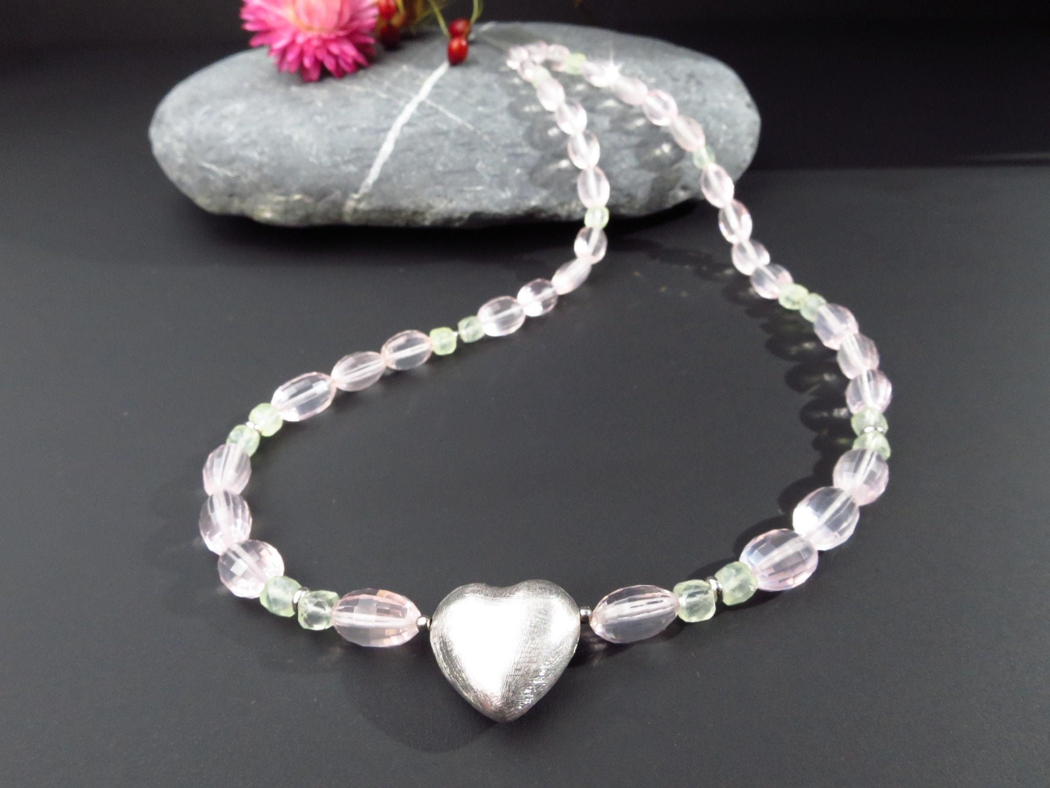 Rosenquarz Kette mit Silber Herz Anhänger und Prehnit