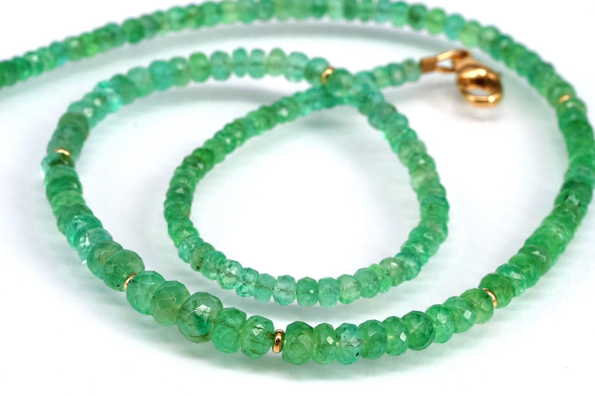 Smaragd Kette Kolumbien mit 14 Karat Gold Verschluss