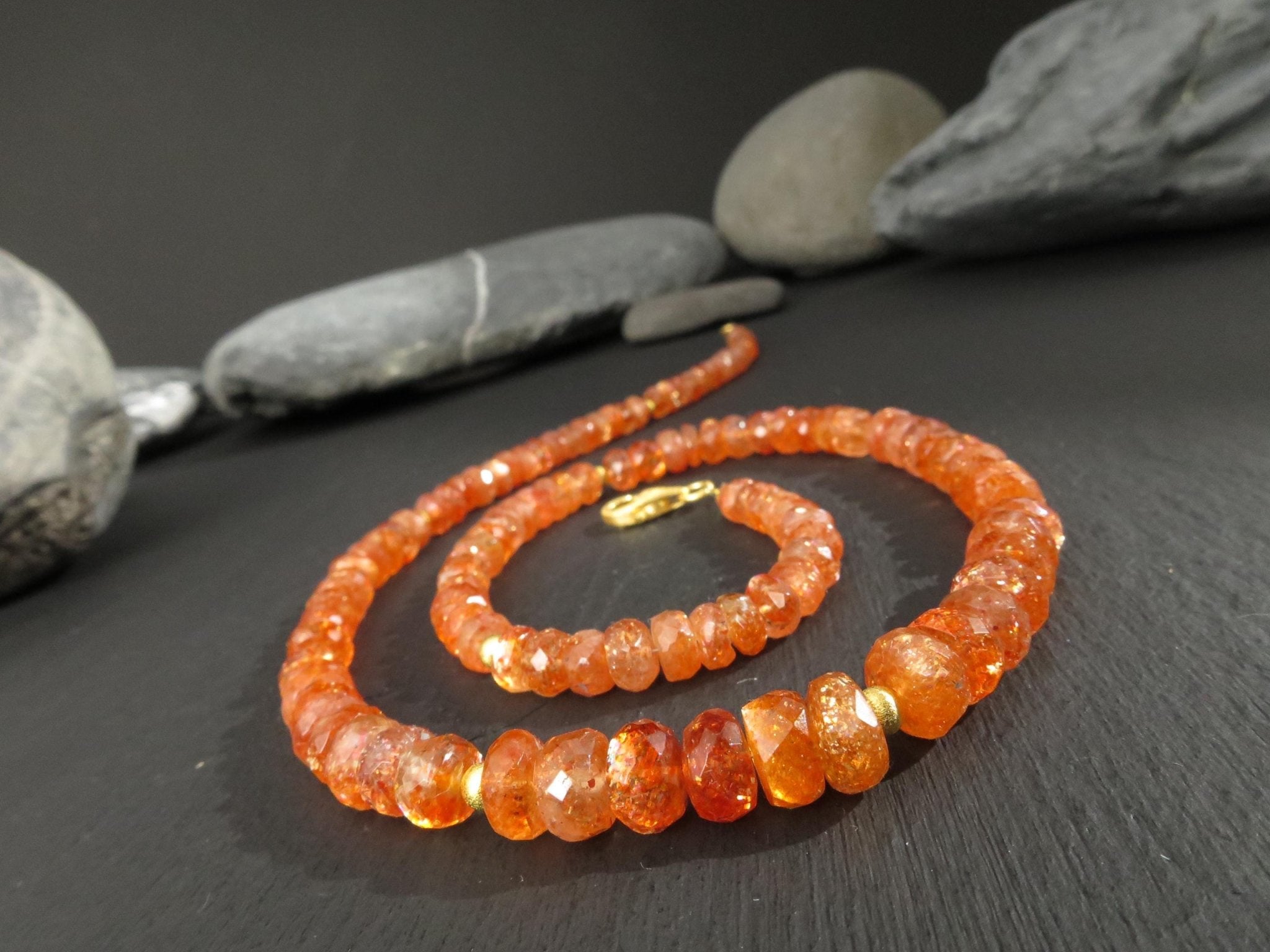 Sonnenstein Kette 46cm vergoldet Edelsteinkette