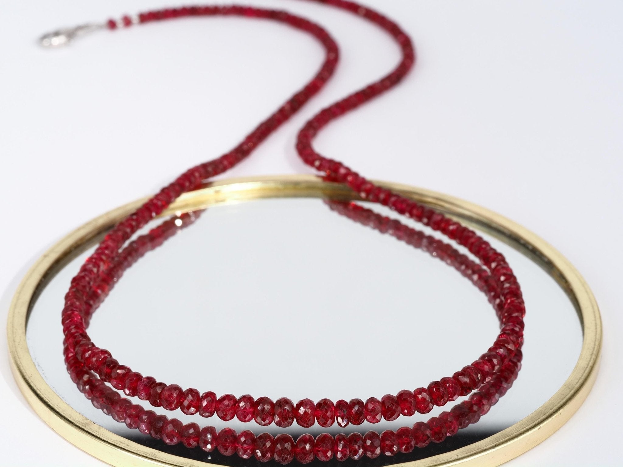 Spinell Edelstein Kette Silber rot Natur unbehandelt Sterling Silber Verschluss rhodiniert roter Edelstein facettiert