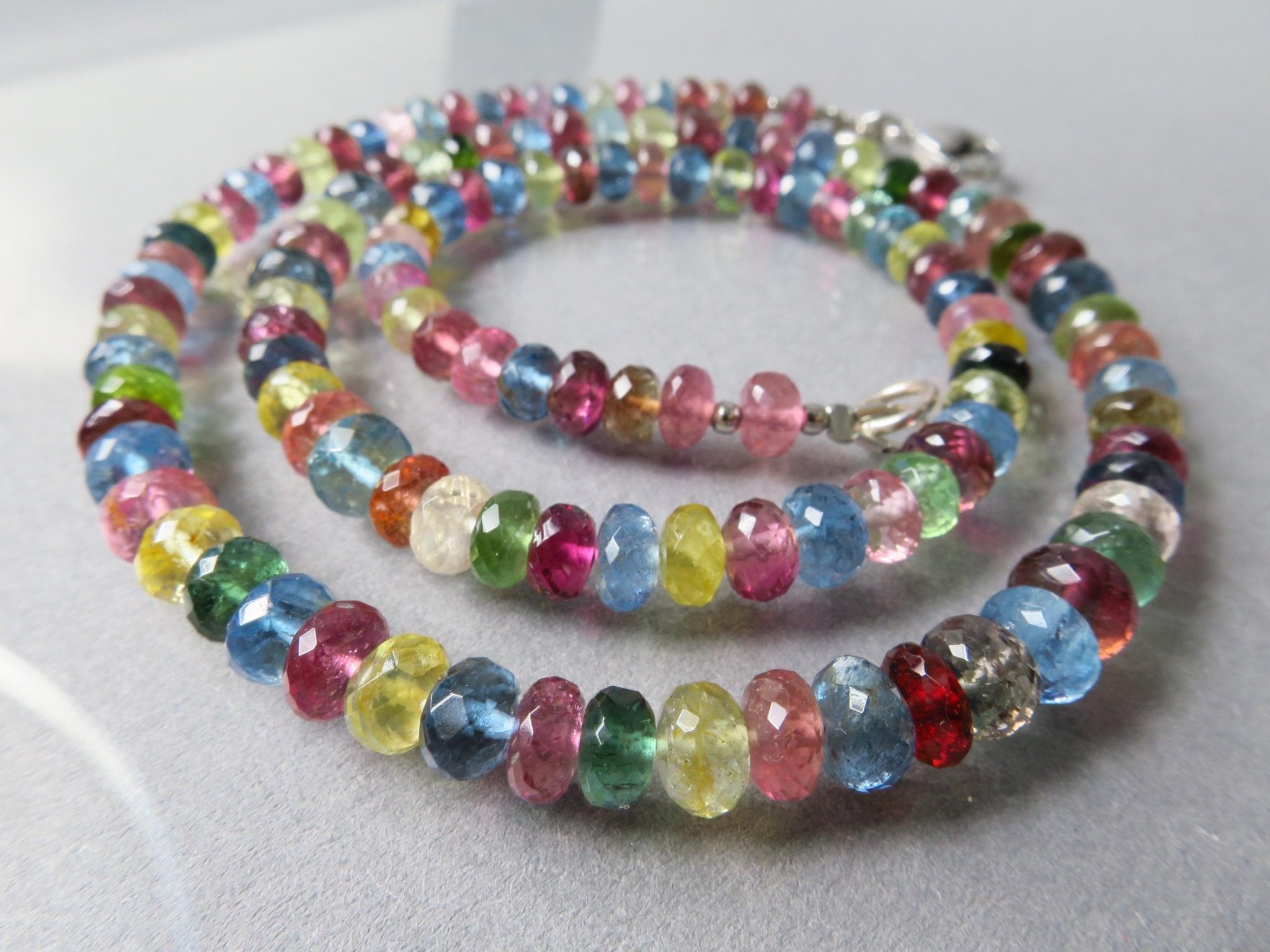 Turmalin Halskette blau rosa gelb grün multicolor