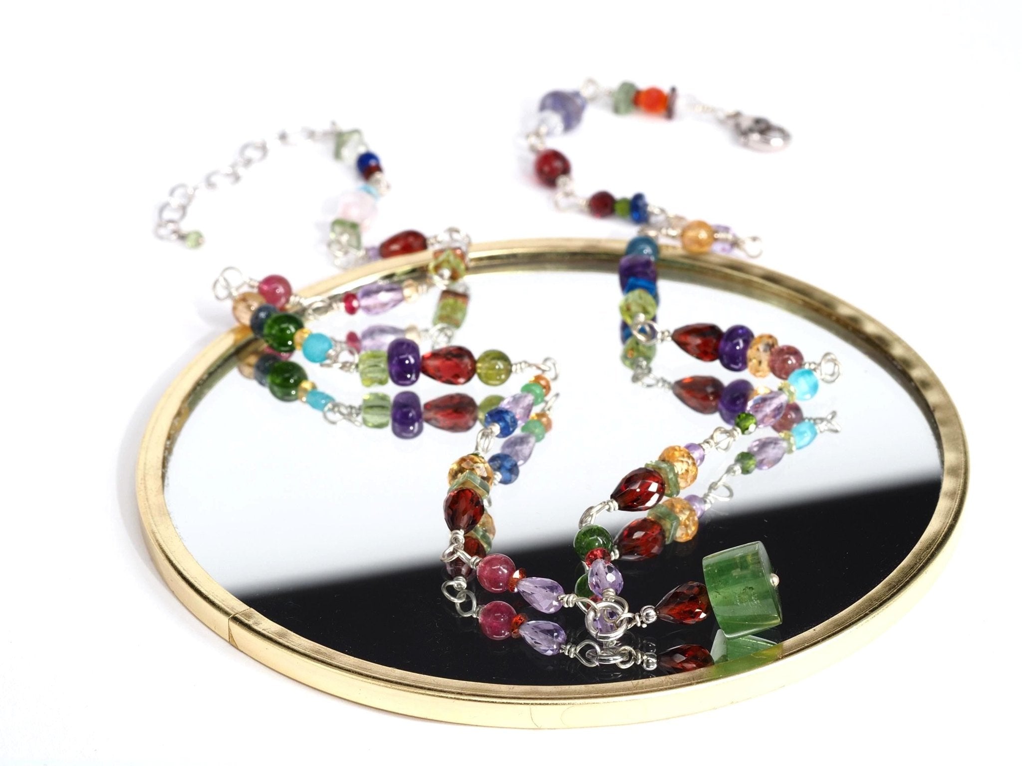 Turmalin Kette Silber – Farbenfrohe Rosenkranz Edelsteinkette mit grüner Turmalin - Spitze, handgefertigtes Einzelstück