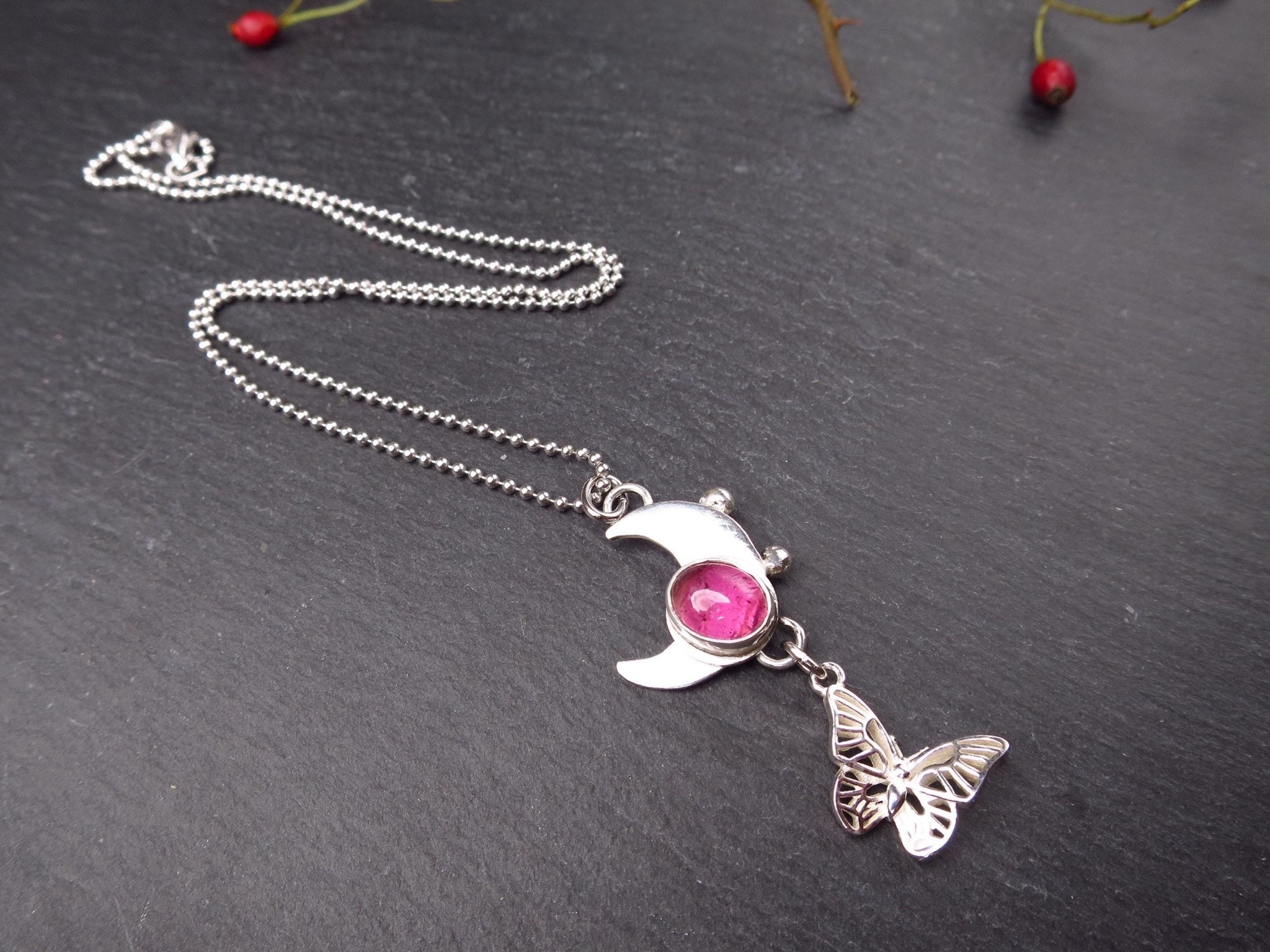 Turmalin Silber Anhänger Mond Rubellit Anhänger Kette Turmalin Collier Silber Turmalin Pink Unikat Mond Schmuckanhänger Biene Edelstein